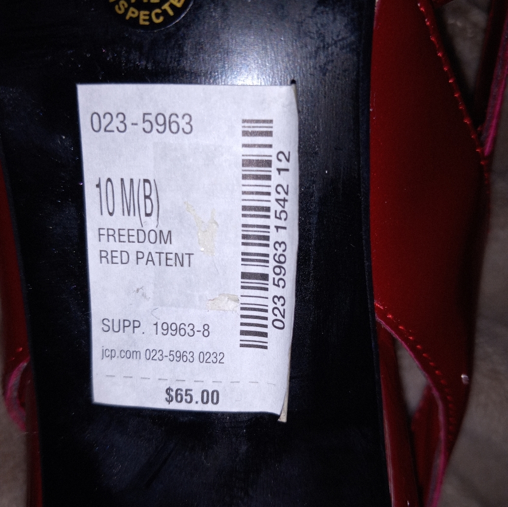 Heels - Picture 6 of 6